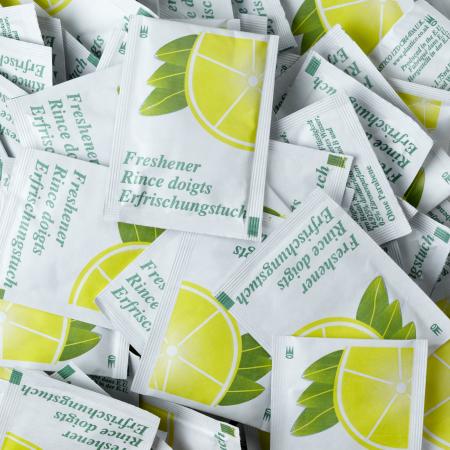 Pochette rince-doigts - Parfum citron - Carton de 500 - Réf. 439600 - Illustration n°1